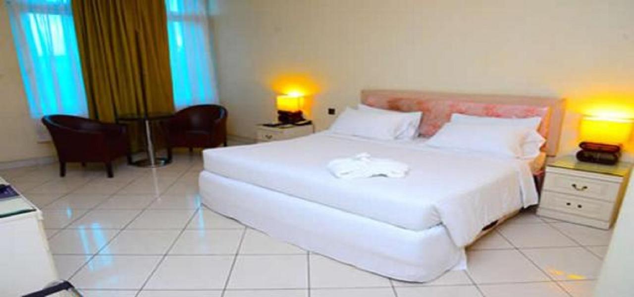 Golden Royale Hotel Enugu Zewnętrze zdjęcie